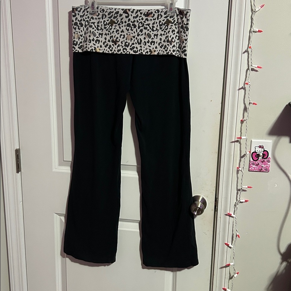 PINK vs fold over yoga pants